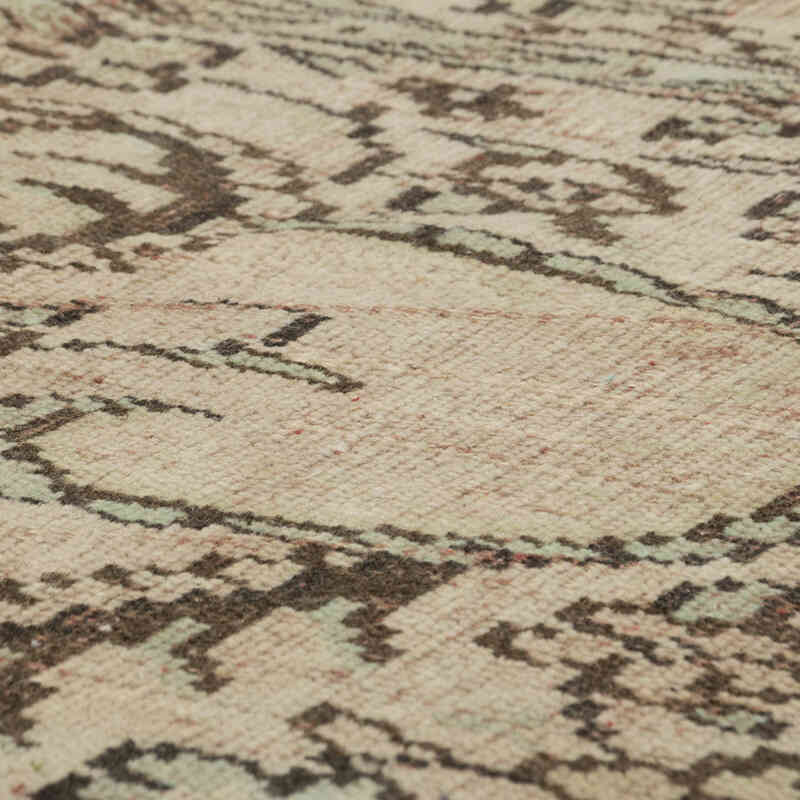 Vintage Turkish Hand-Knotted Rug - 5' 7" x 8' 9" (67" x 105") - K0081828