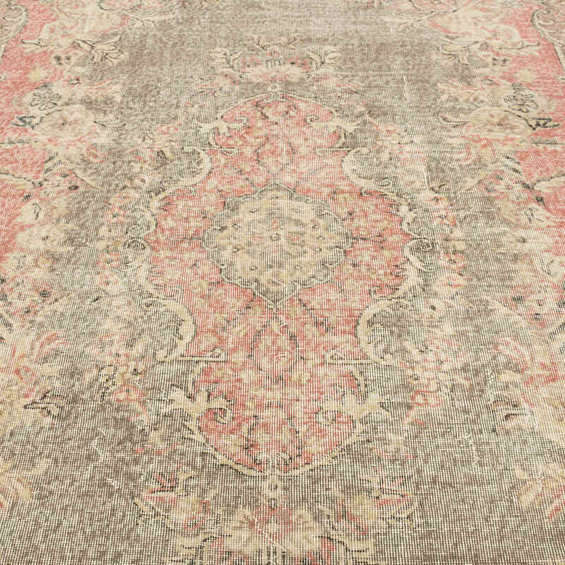 Vintage Turkish Hand-Knotted Rug - 5' 9" x 8' 8" (69" x 104") - K0081904