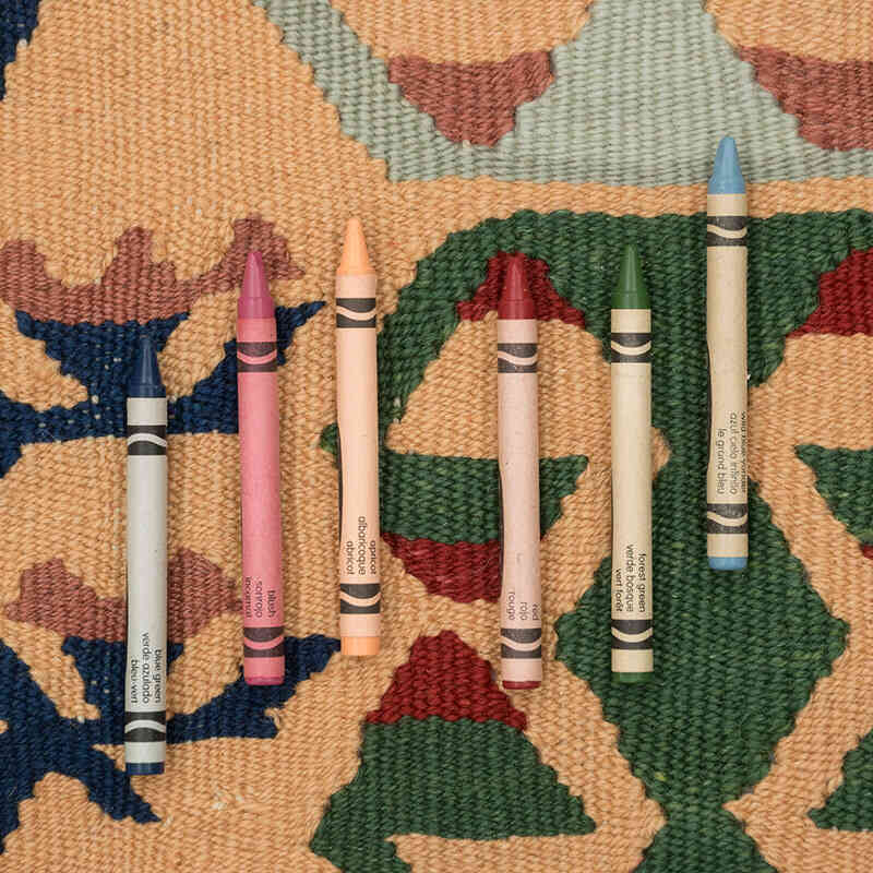 New Handwoven Turkish Kilim Rug - 1' 10" x 5' 11" (22" x 71") - K0081947