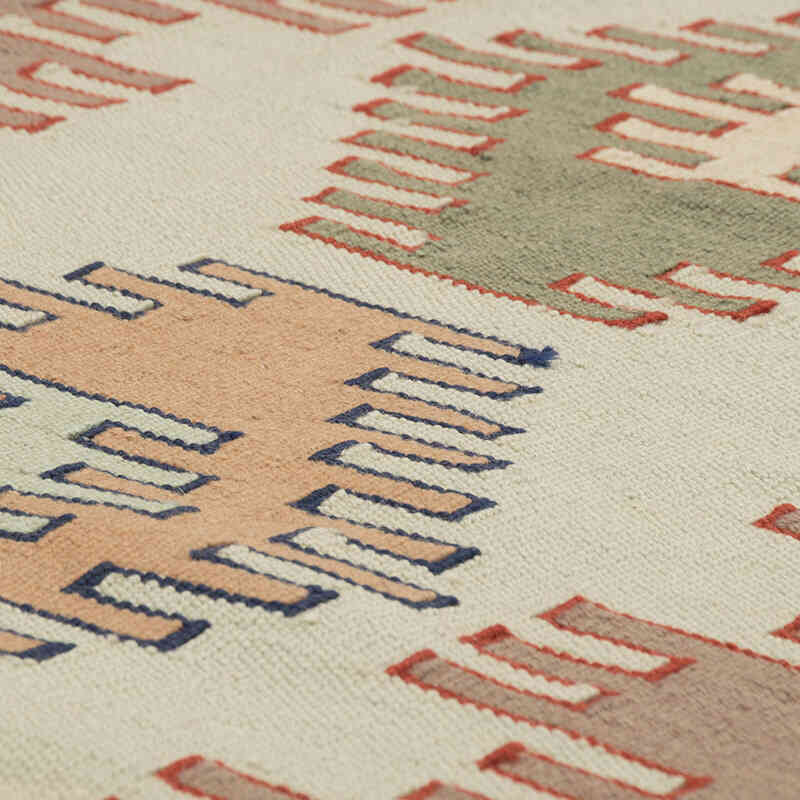 New Handwoven Turkish Kilim Rug - 2'  x 5' 8" (24" x 68") - K0081949