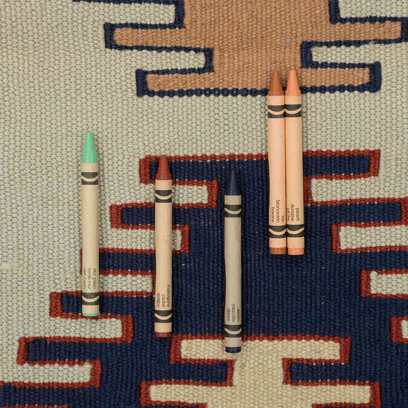 New Handwoven Turkish Kilim Rug - 2'  x 5' 8" (24" x 68") - K0081949
