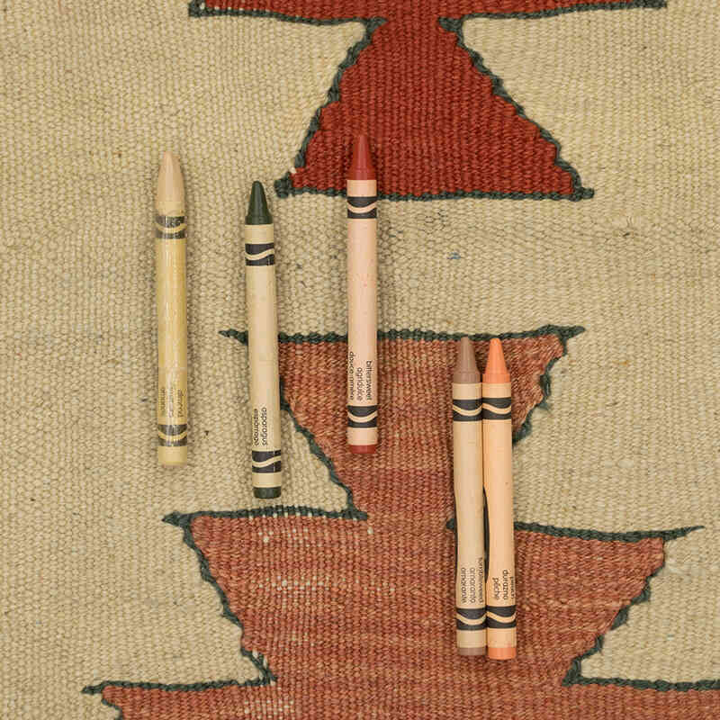 New Handwoven Turkish Kilim Rug - 2'  x 5' 5" (24" x 65") - K0081950
