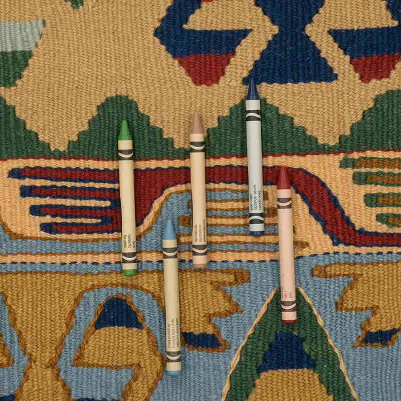 New Handwoven Turkish Kilim Rug - 4'  x 5' 9" (48" x 69") - K0081968