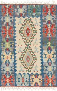New Handwoven Turkish Kilim Rug - 3' 11" x 5' 11" (47" x 71")