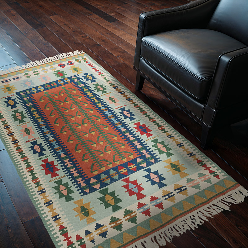 New Handwoven Turkish Kilim Rug - 3' 9" x 6'  (45" x 72") - K0081973
