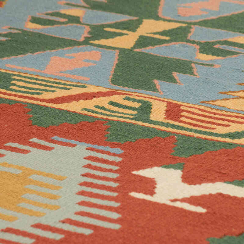 New Handwoven Turkish Kilim Rug - 3' 8" x 5' 10" (44" x 70") - K0081976