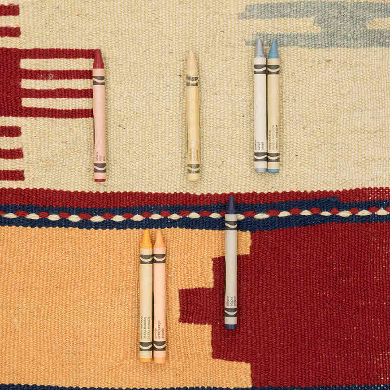 New Handwoven Turkish Kilim Rug - 3' 11" x 6'  (47" x 72") - K0081979