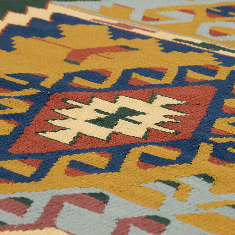 New Handwoven Turkish Kilim Rug - 4' 7" x 6' 7" (55" x 79") - K0081981