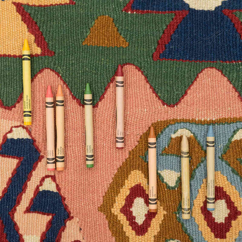 New Handwoven Turkish Kilim Rug - 3' 11" x 5' 6" (47" x 66") - K0081999