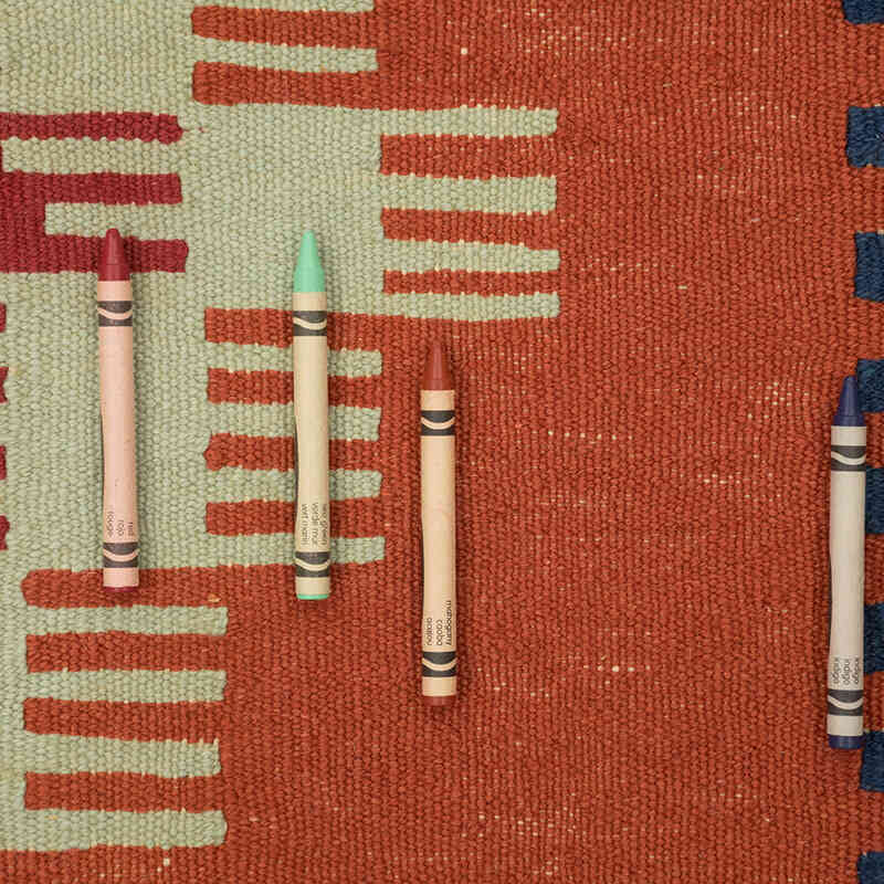 New Handwoven Turkish Kilim Rug - 3' 8" x 5' 7" (44" x 67") - K0082009