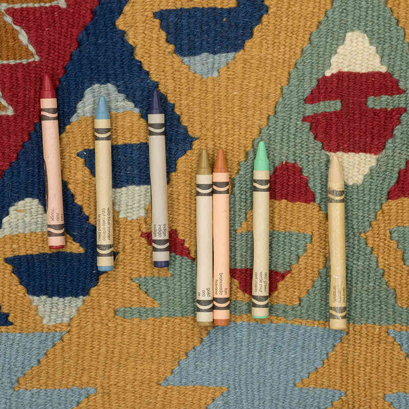 New Handwoven Turkish Kilim Rug - 4' 8" x 6' 9" (56" x 81") - K0082015