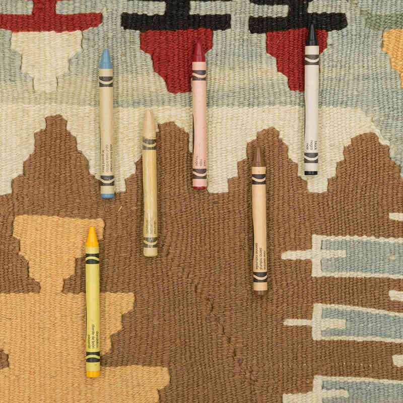 New Handwoven Turkish Kilim Rug - 3' 11" x 5' 8" (47" x 68") - K0082018