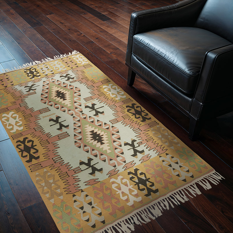 New Handwoven Turkish Kilim Rug - 3' 9" x 5' 8" (45" x 68") - K0082019