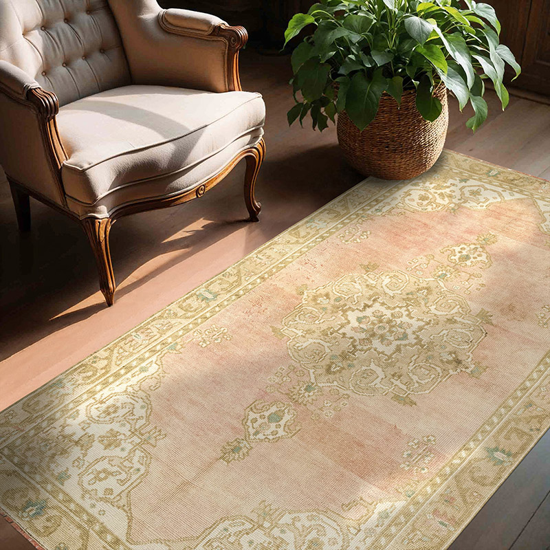 Vintage Turkish Hand-Knotted Rug - 4' 4" x 6' 11" (52" x 83") - K0082026