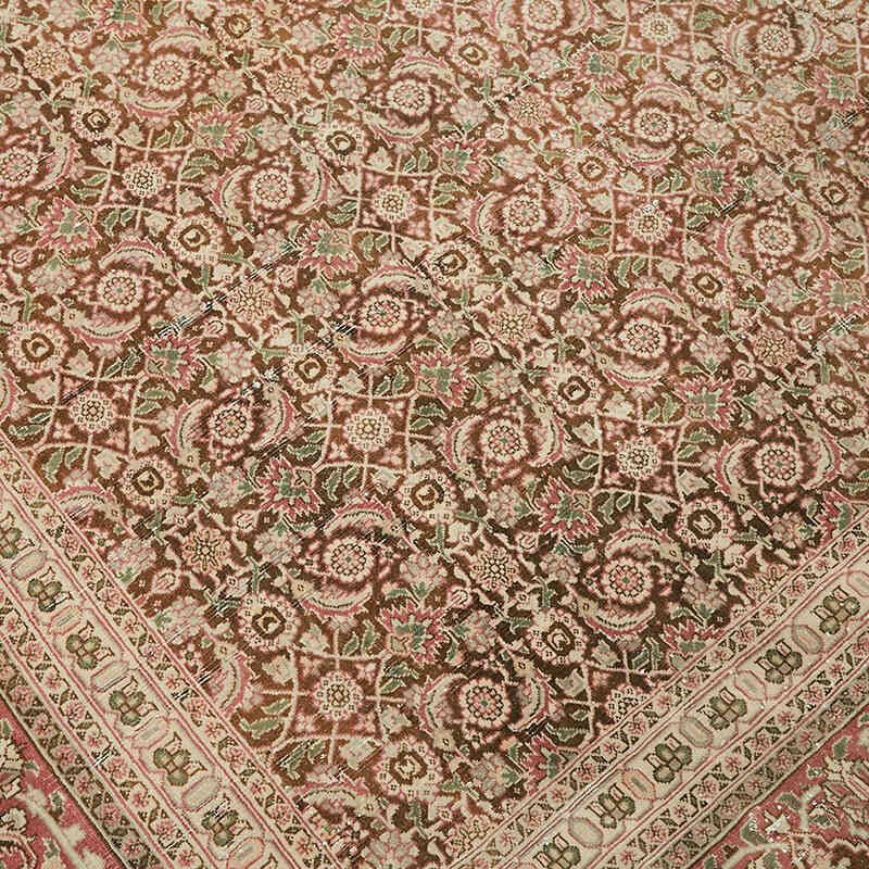 Vintage Hand-Knotted Oriental Rug - 10' 6" x 16' 10" (126" x 202") - K0082271