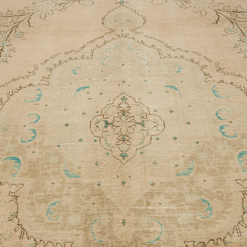 Vintage Hand-Knotted Oriental Rug - 9' 8" x 12' 3" (116" x 147") - K0082318