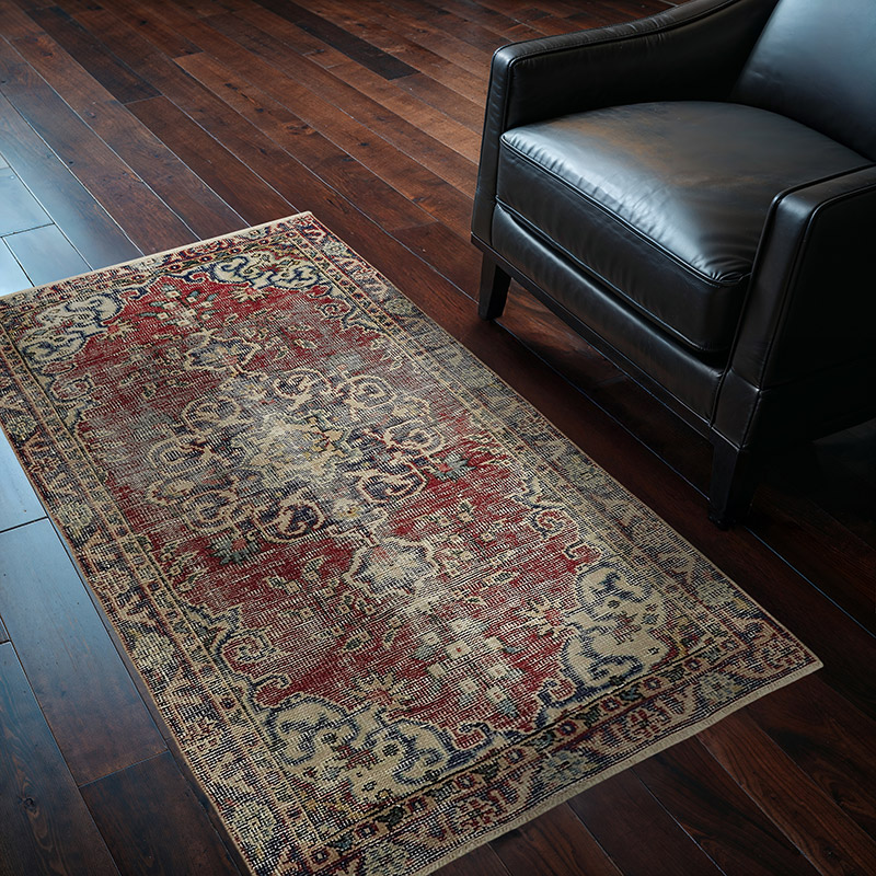Vintage Turkish Hand-Knotted Rug - 2' 10" x 4' 11" (34" x 59") - K0082636