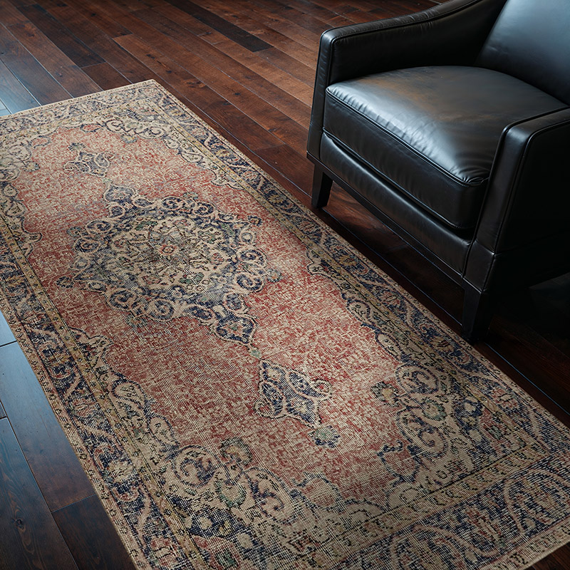 Vintage Turkish Hand-Knotted Rug - 3' 8" x 7' 1" (44" x 85") - K0082681