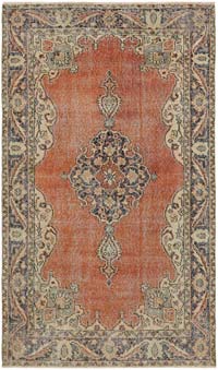 Vintage Turkish Hand-Knotted Rug - 5' 2