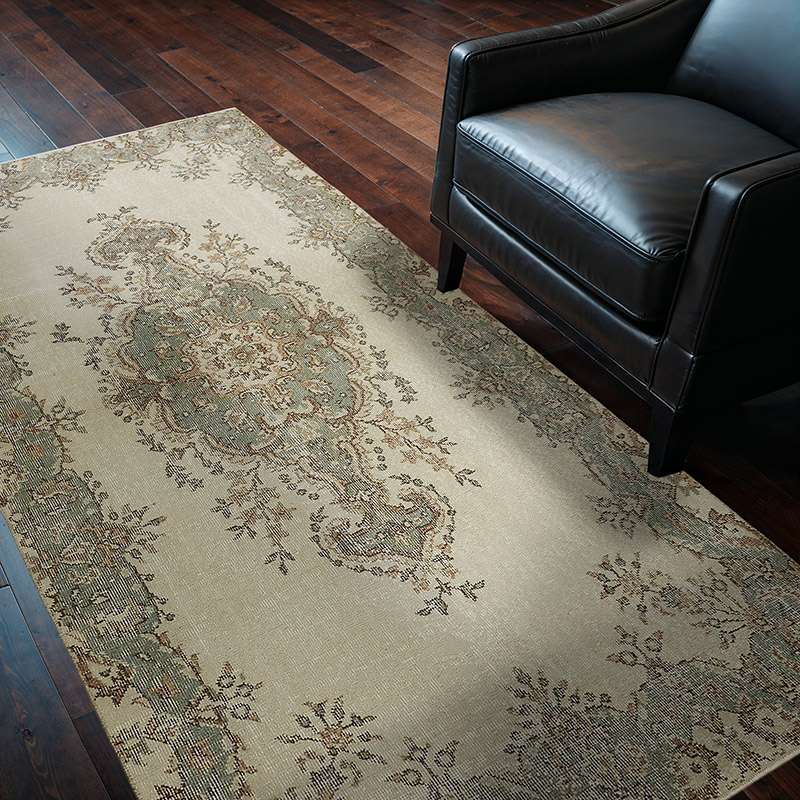 Vintage Turkish Hand-Knotted Rug - 3' 9" x 6' 9" (45" x 81") - K0082739
