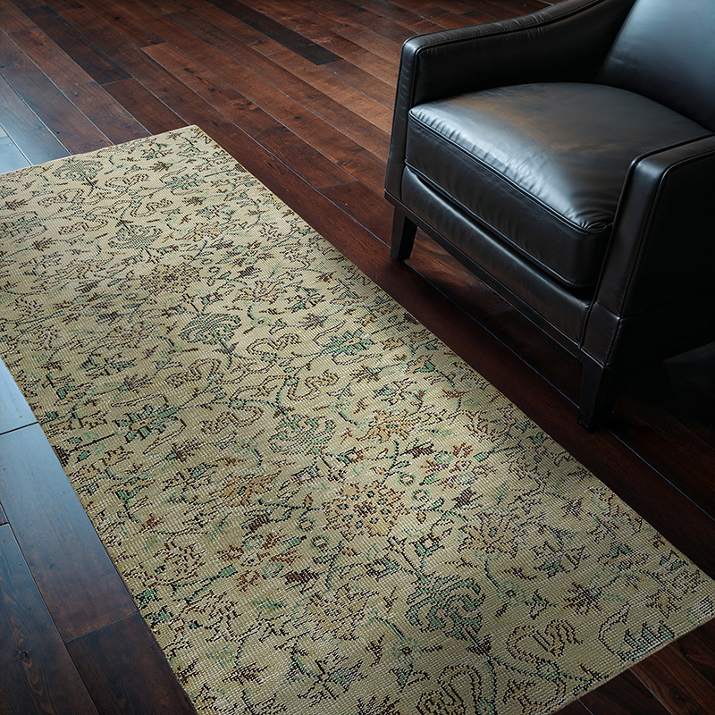 Vintage Turkish Hand-Knotted Rug - 3' 3" x 6' 7" (39" x 79") - K0082746