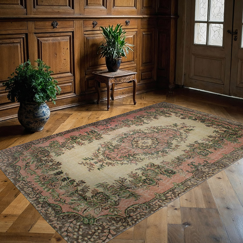 Vintage Turkish Hand-Knotted Rug - 5' 3" x 8' 2" (63" x 98") - K0082926