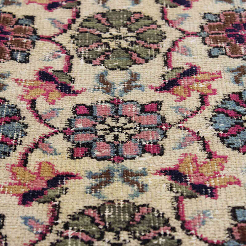 Vintage Turkish Hand-Knotted Rug - 4' 8" x 8'  (56" x 96") - K0082930
