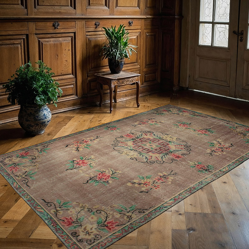 Vintage Turkish Hand-Knotted Rug - 4' 9" x 7' 7" (57" x 91") - K0082941