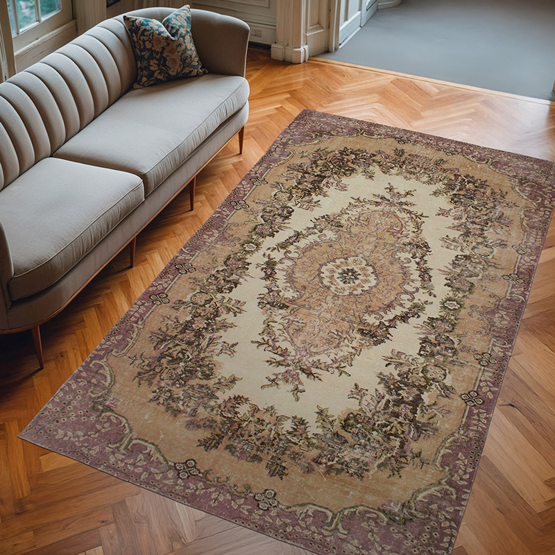 Vintage Turkish Hand-Knotted Rug - 5' 7" x 9' 3" (67" x 111") - K0082948