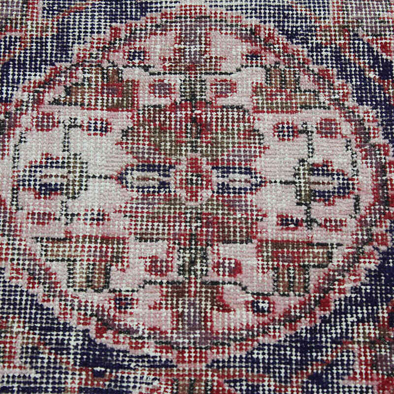 Vintage Turkish Hand-Knotted Rug - 5' 7" x 9' 4" (67" x 112") - K0082968