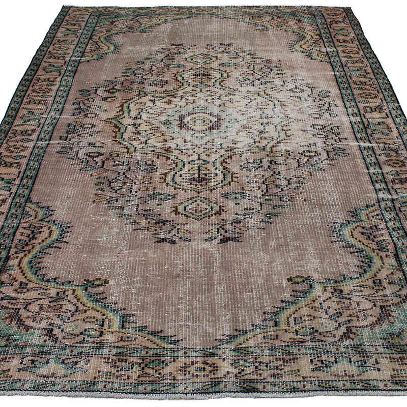 Vintage Turkish Hand-Knotted Rug - 5' 7" x 8' 6" (67" x 102") - K0082971