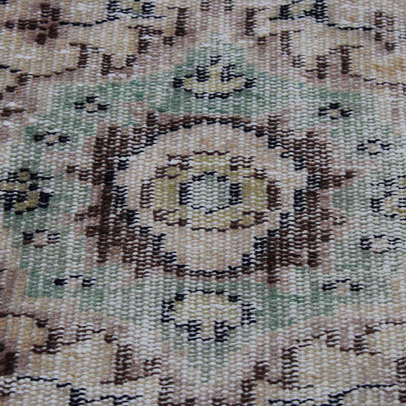 Vintage Turkish Hand-Knotted Rug - 5' 7" x 8' 6" (67" x 102") - K0082971