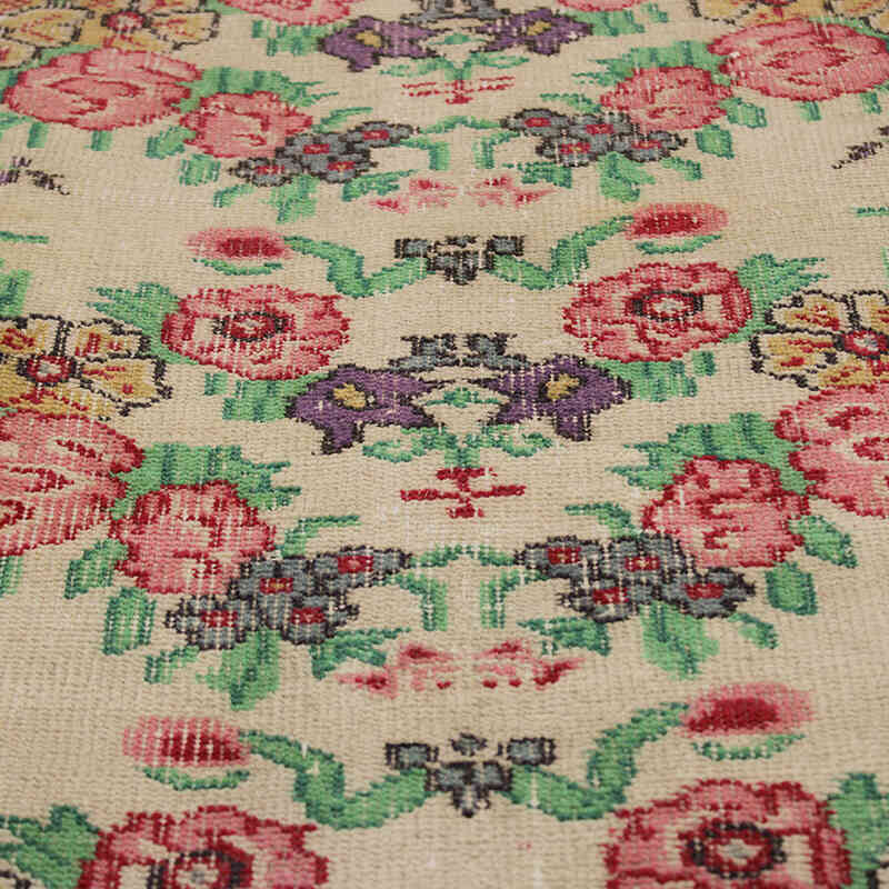 Vintage Turkish Hand-Knotted Rug - 5' 1" x 8' 7" (61" x 103") - K0082977