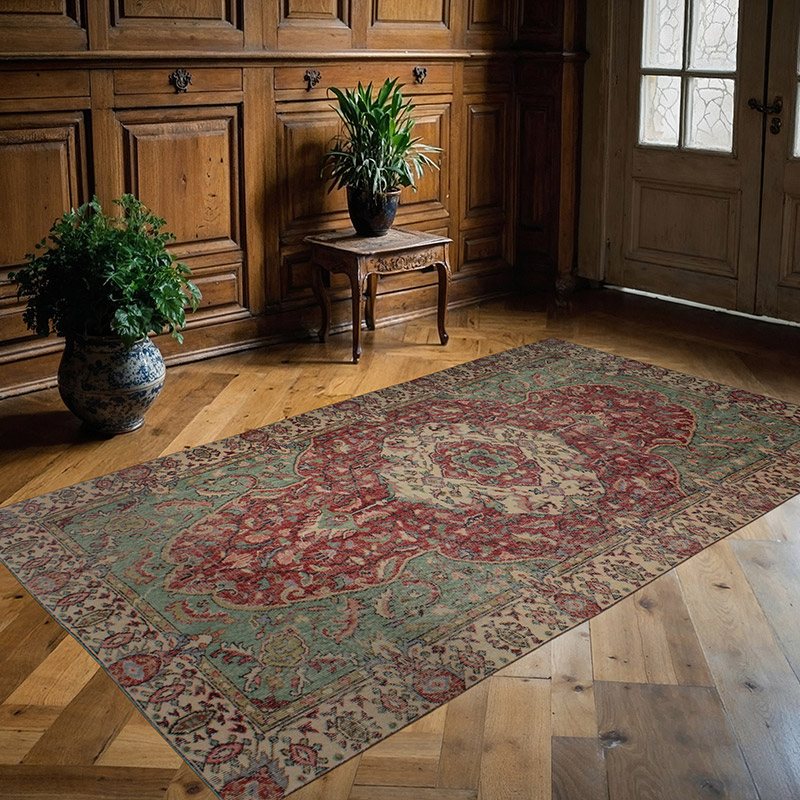 Vintage Turkish Hand-Knotted Rug - 5'  x 8' 6" (60" x 102") - K0082990