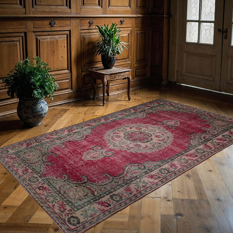 Vintage Turkish Hand-Knotted Rug - 5' 1" x 8' 10" (61" x 106") - K0083022