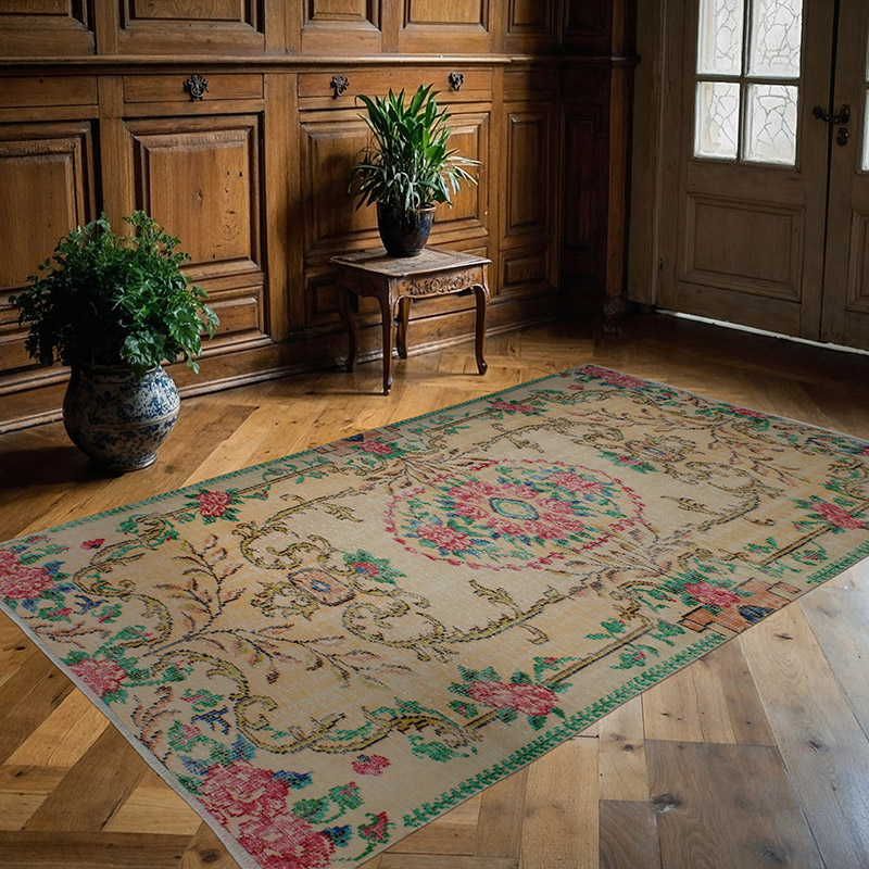 Vintage Turkish Hand-Knotted Rug - 5'  x 7' 10" (60" x 94") - K0083028