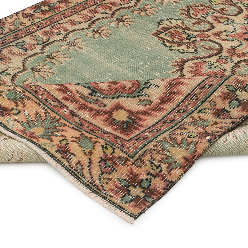 Vintage Turkish Hand-Knotted Rug - 4' 8" x 8' 5" (56" x 101") - K0083049