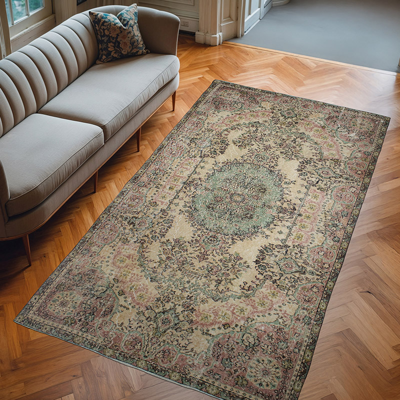 Vintage Turkish Hand-Knotted Rug - 5' 5" x 9' 6" (65" x 114") - K0083071