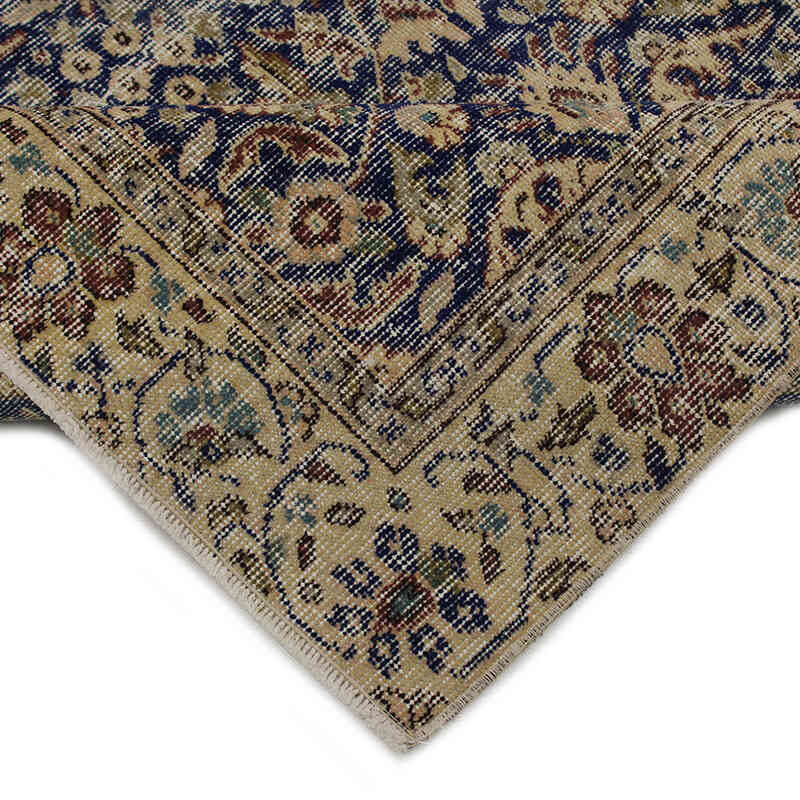 Vintage Turkish Hand-Knotted Rug - 5' 5" x 9' 4" (65" x 112") - K0083082