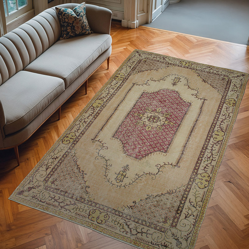 Vintage Turkish Hand-Knotted Rug - 5' 4" x 9' 3" (64" x 111") - K0083092
