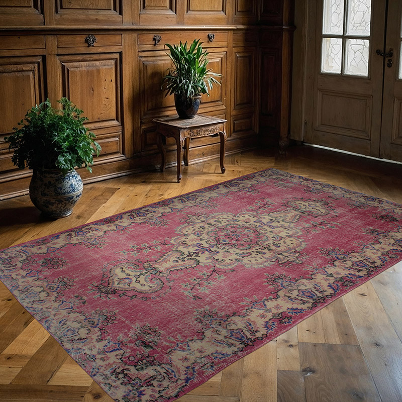 Vintage Turkish Hand-Knotted Rug - 5' 5" x 8' 8" (65" x 104") - K0083133