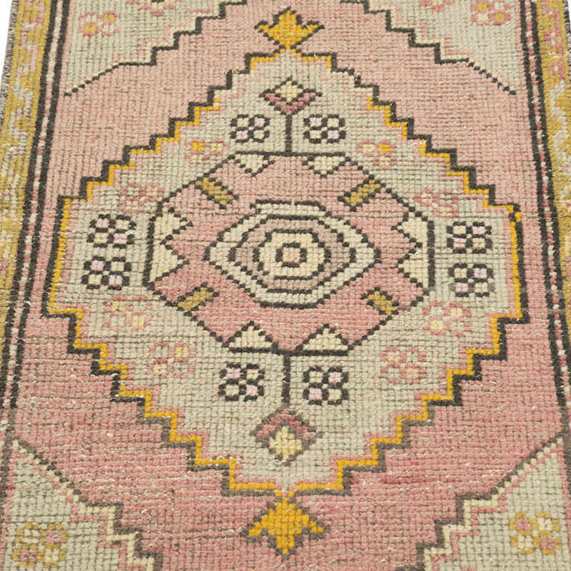 Vintage Turkish Hand-Knotted Rug - 1' 8" x 3' 4" (20" x 40") - K0083167