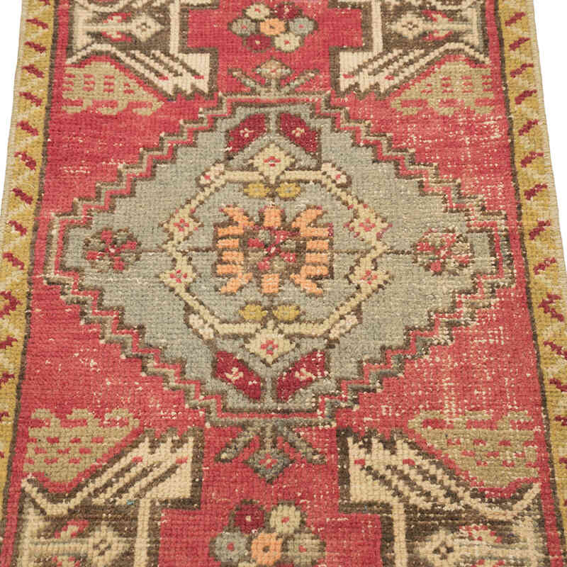 Vintage Turkish Hand-Knotted Rug - 1' 7" x 2' 9" (19" x 33") - K0083168