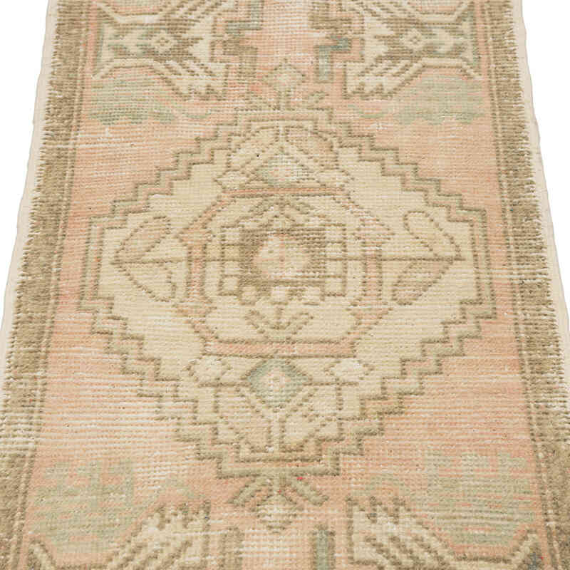 Vintage Turkish Hand-Knotted Rug - 1' 7" x 3' 1" (19" x 37") - K0083172
