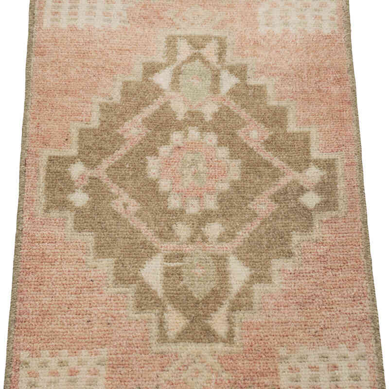 Vintage Turkish Hand-Knotted Rug - 1' 2" x 3' 5" (14" x 41") - K0083231