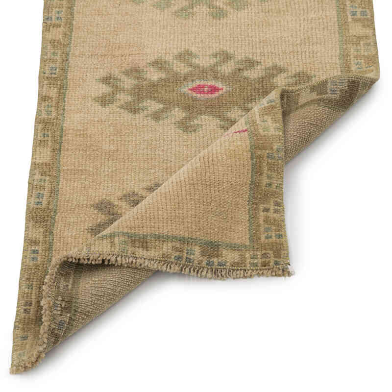 Vintage Turkish Hand-Knotted Rug - 1' 6" x 3' 3" (18" x 39") - K0083359