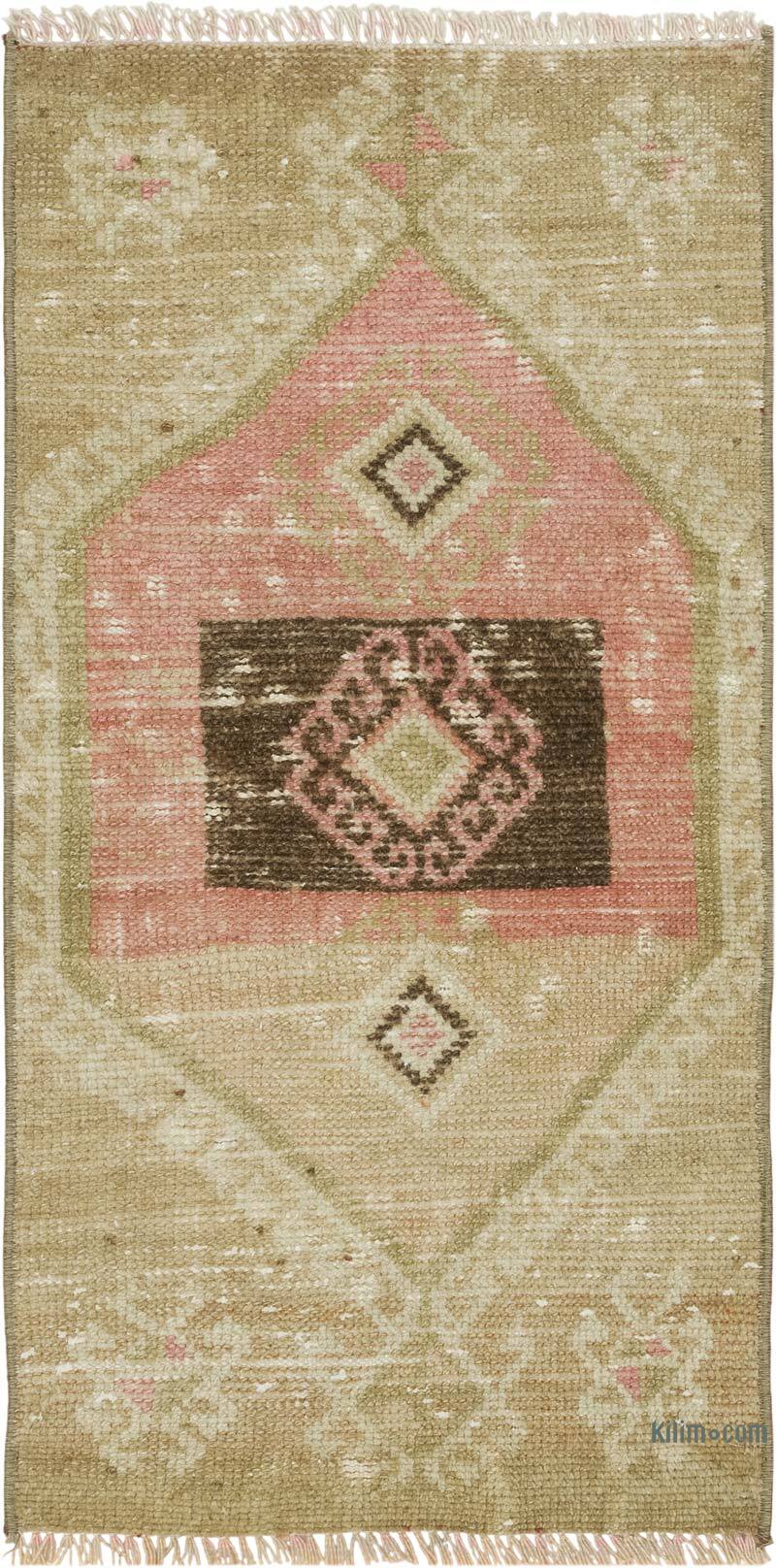 Vintage Turkish Hand-Knotted Rug - 1' 5" x 2' 8" (17" x 32") - K0083385