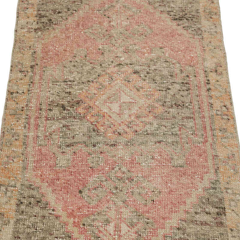 Vintage Turkish Hand-Knotted Rug - 1' 10" x 3' 1" (22" x 37") - K0083401
