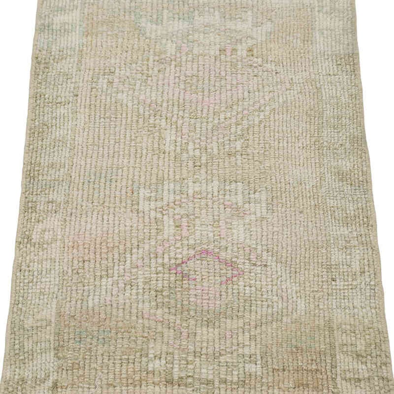 Vintage Turkish Hand-Knotted Rug - 1' 7" x 2' 7" (19" x 31") - K0083414
