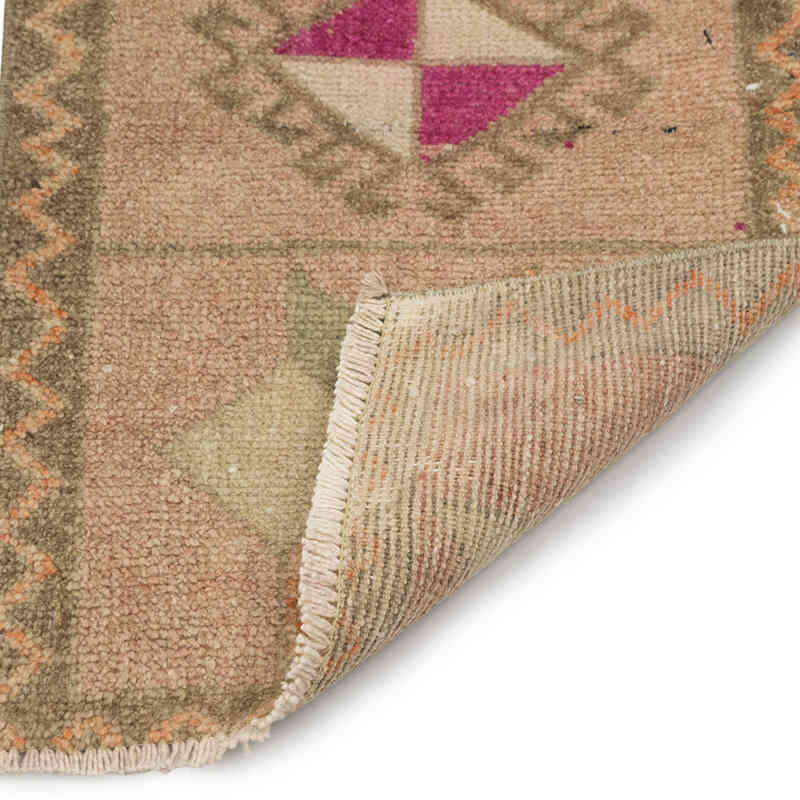 Vintage Turkish Hand-Knotted Rug - 1' 5" x 2' 10" (17" x 34") - K0083433